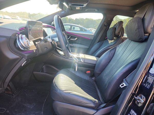 2023 MERCEDES-BENZ EQS SUV