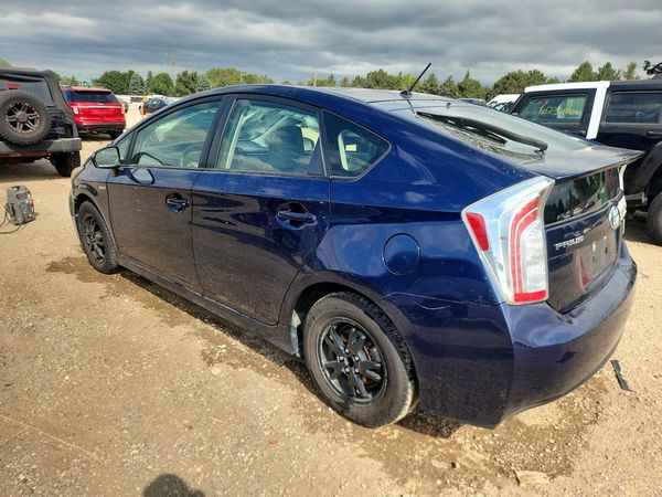2014 TOYOTA PRIUS