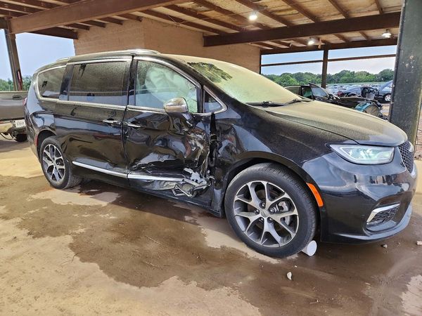 2021 CHRYSLER PACIFICA Limited