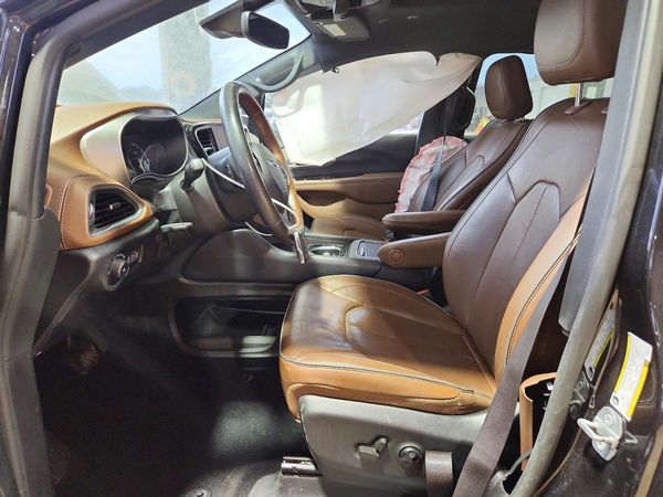 2021 CHRYSLER PACIFICA Limited