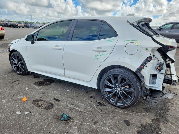 2025 TOYOTA COROLLA