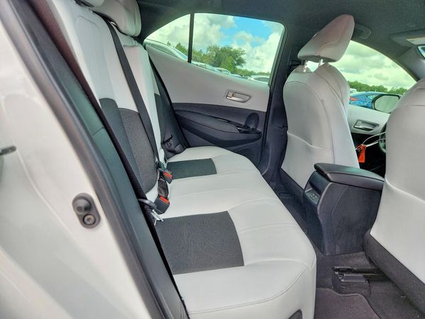 2025 TOYOTA COROLLA