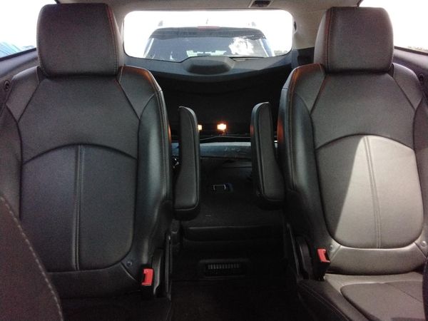2017 CHEVROLET TRAVERSE 2LT