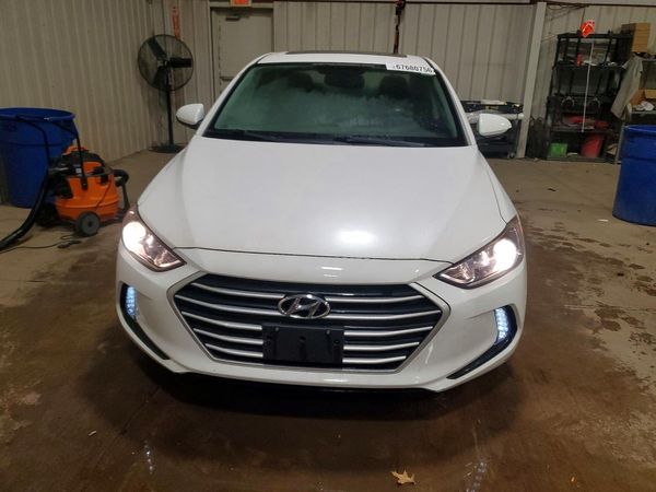 2017 HYUNDAI ELANTRA