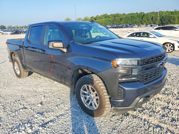 2021 CHEVROLET SILVERADO RST