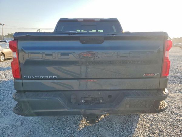 2021 CHEVROLET SILVERADO RST