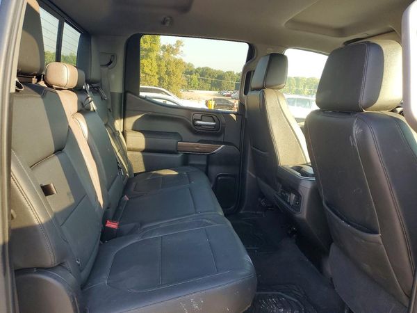 2021 CHEVROLET SILVERADO RST