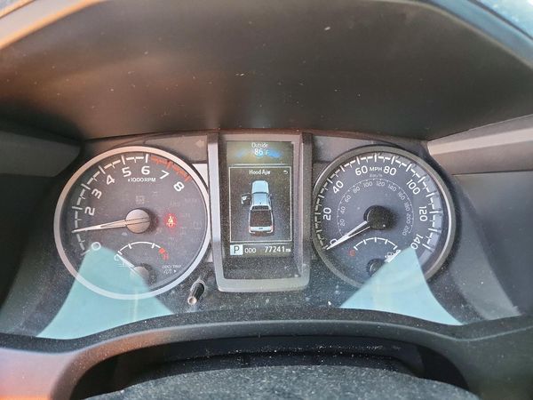 2021 TOYOTA TACOMA SR5