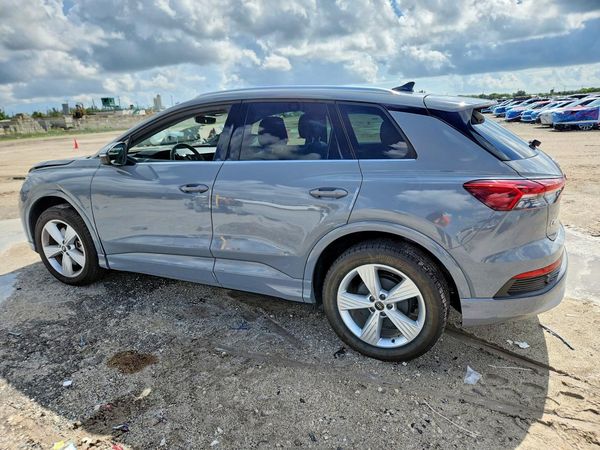 2022 AUDI Q4 E-TRON quattro Premium Plus
