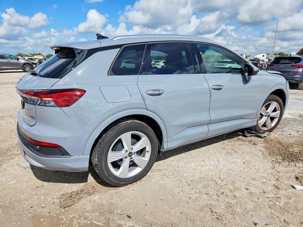 2022 AUDI Q4 E-TRON quattro Premium Plus