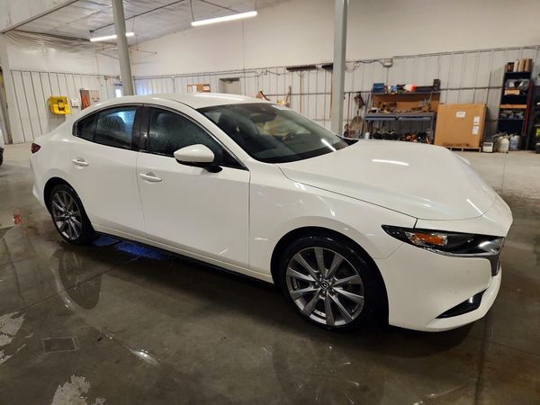 2020 MAZDA 3