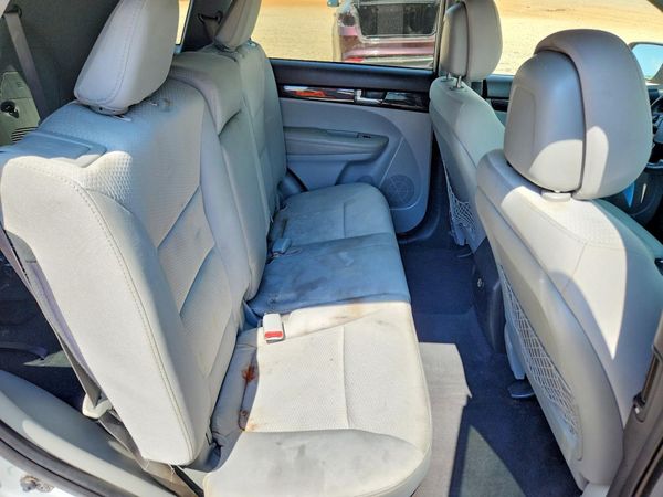 2013 KIA SORENTO Base / LX