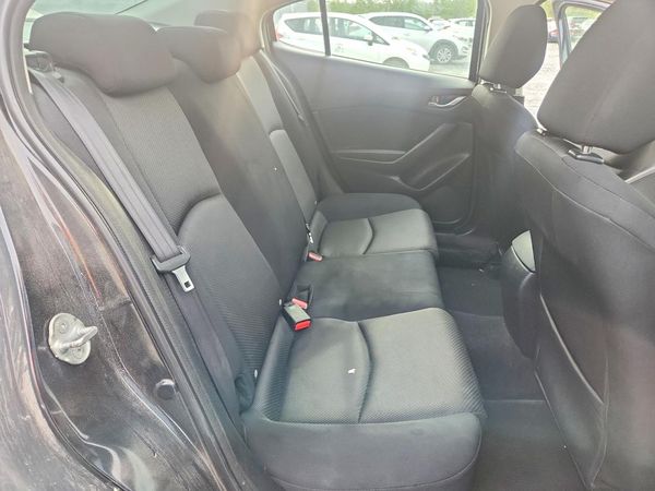 2018 MAZDA 3
