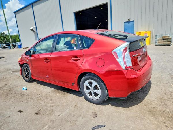 2013 TOYOTA PRIUS