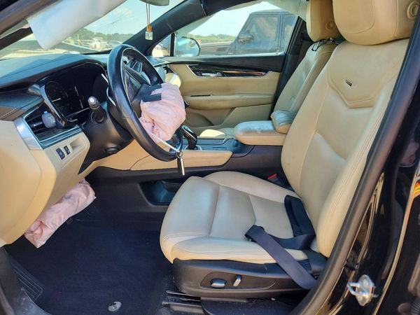 2019 CADILLAC XT5