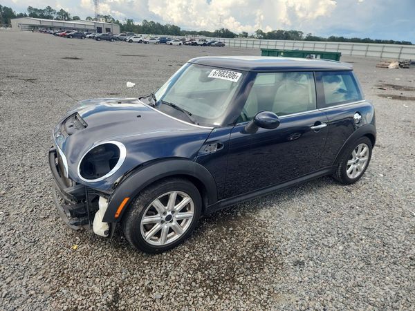 2013 MINI COOPER