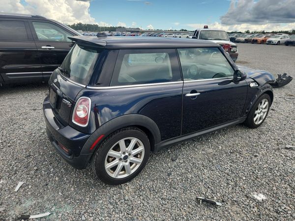 2013 MINI COOPER