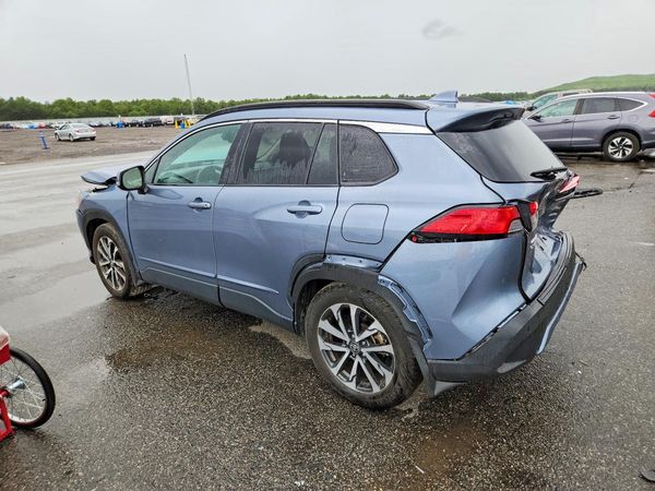 2024 TOYOTA COROLLA CROSS
