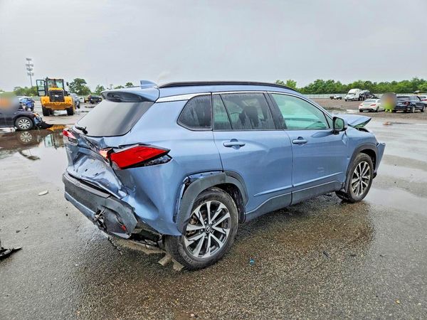 2024 TOYOTA COROLLA CROSS
