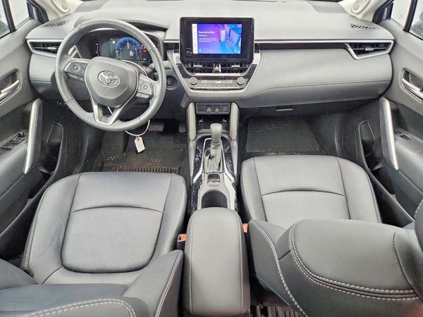 2024 TOYOTA COROLLA CROSS