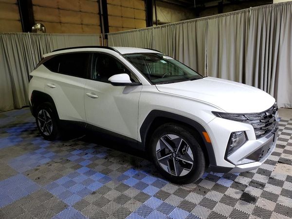 2025 HYUNDAI TUCSON SEL — Passenger 3/4