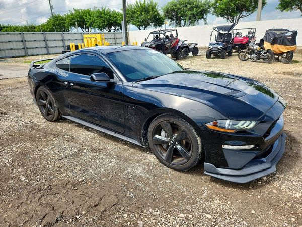 2022 FORD MUSTANG