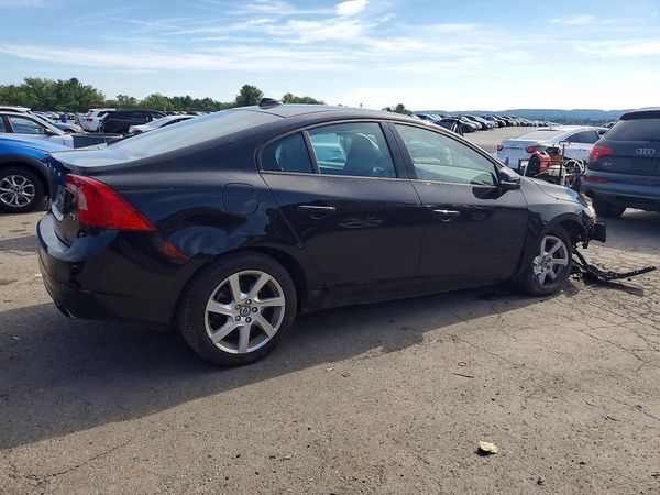 2015 VOLVO S60 Base (non R design) — PSRA