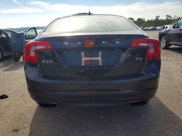 2015 VOLVO S60 Base (non R design) — DIRR