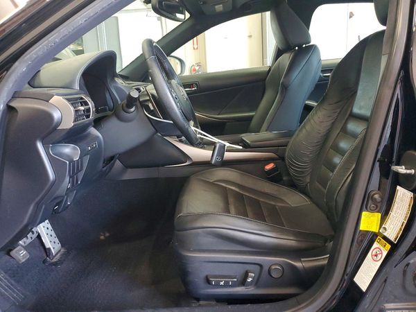 2016 LEXUS IS