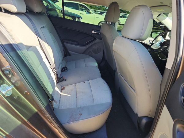 2014 KIA FORTE LX, EX