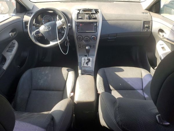 2013 TOYOTA COROLLA