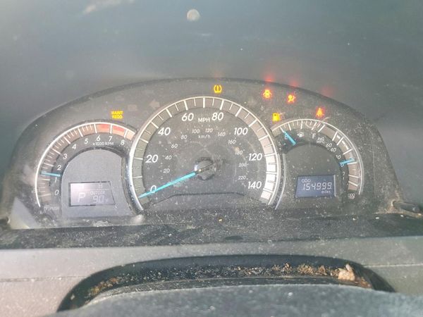 2014 TOYOTA CAMRY