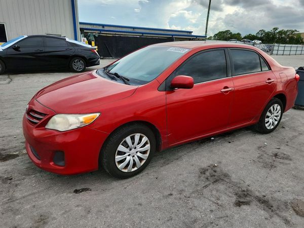2013 TOYOTA COROLLA