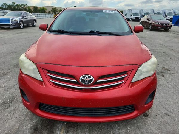 2013 TOYOTA COROLLA