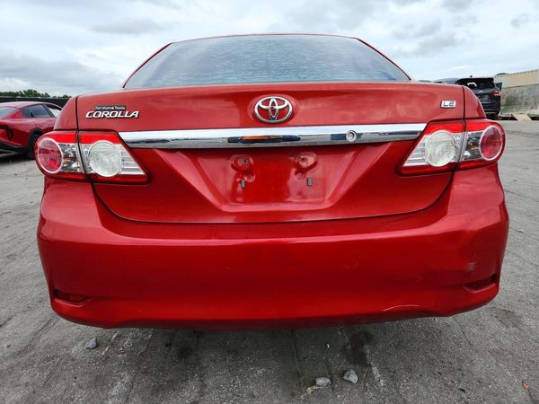 2013 TOYOTA COROLLA
