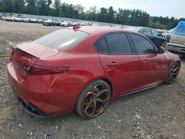 2017 ALFA ROMEO GIULIA