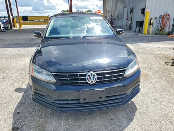 2018 VOLKSWAGEN JETTA