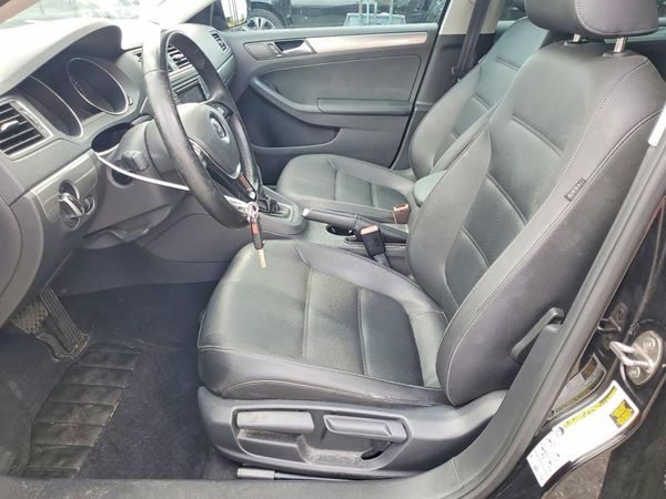 2018 VOLKSWAGEN JETTA
