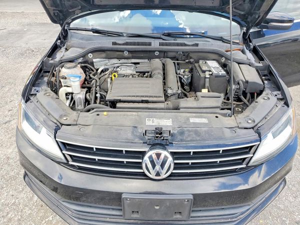 2018 VOLKSWAGEN JETTA