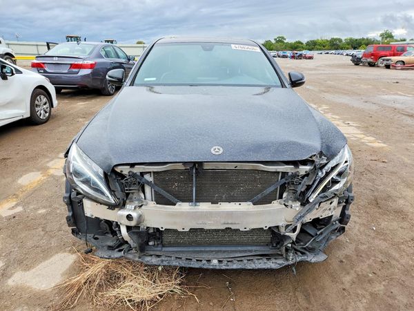 2018 MERCEDES-BENZ C