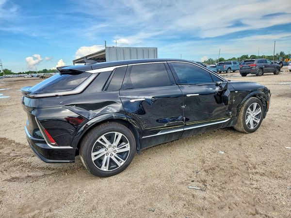 2024 CADILLAC LYRIQ