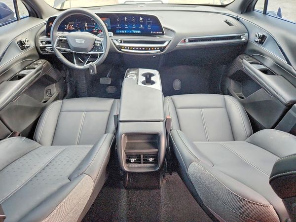 2024 CADILLAC LYRIQ