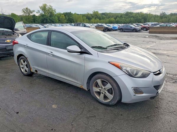 2012 HYUNDAI ELANTRA GLS(Middle grade)