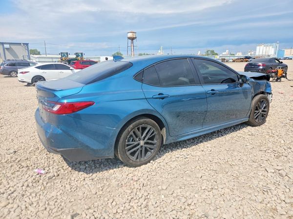 2026 TOYOTA CAMRY