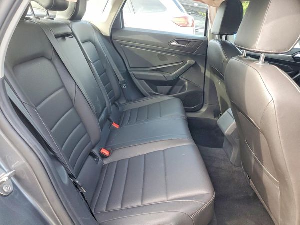 2021 VOLKSWAGEN JETTA