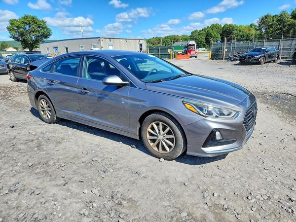 2018 HYUNDAI SONATA SE, Eco