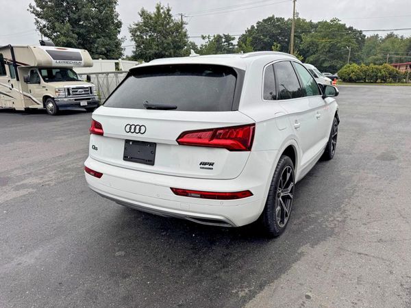 2019 AUDI Q5 quattro Premium Plus