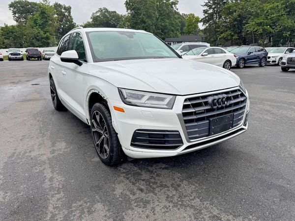 2019 AUDI Q5 quattro Premium Plus
