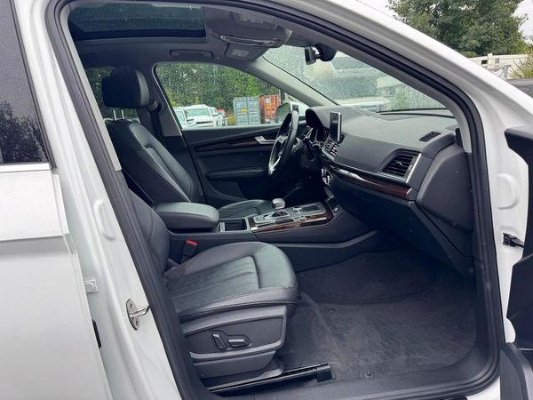 2019 AUDI Q5 quattro Premium Plus