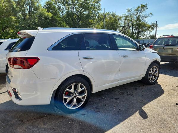 2019 KIA SORENTO